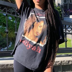Aaliyah shirt